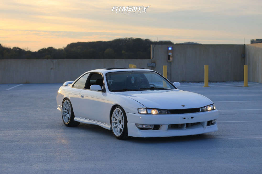1997 Nissan 240SX SE with 18x8.5 Vors Tr4 and Continental 225x40 on  Coilovers | 1955038 | Fitment Industries