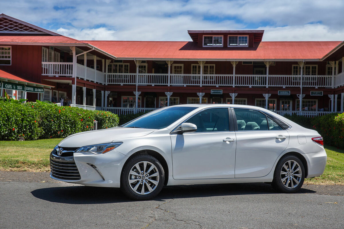 2015 Toyota Camry XLE Review | PCMag