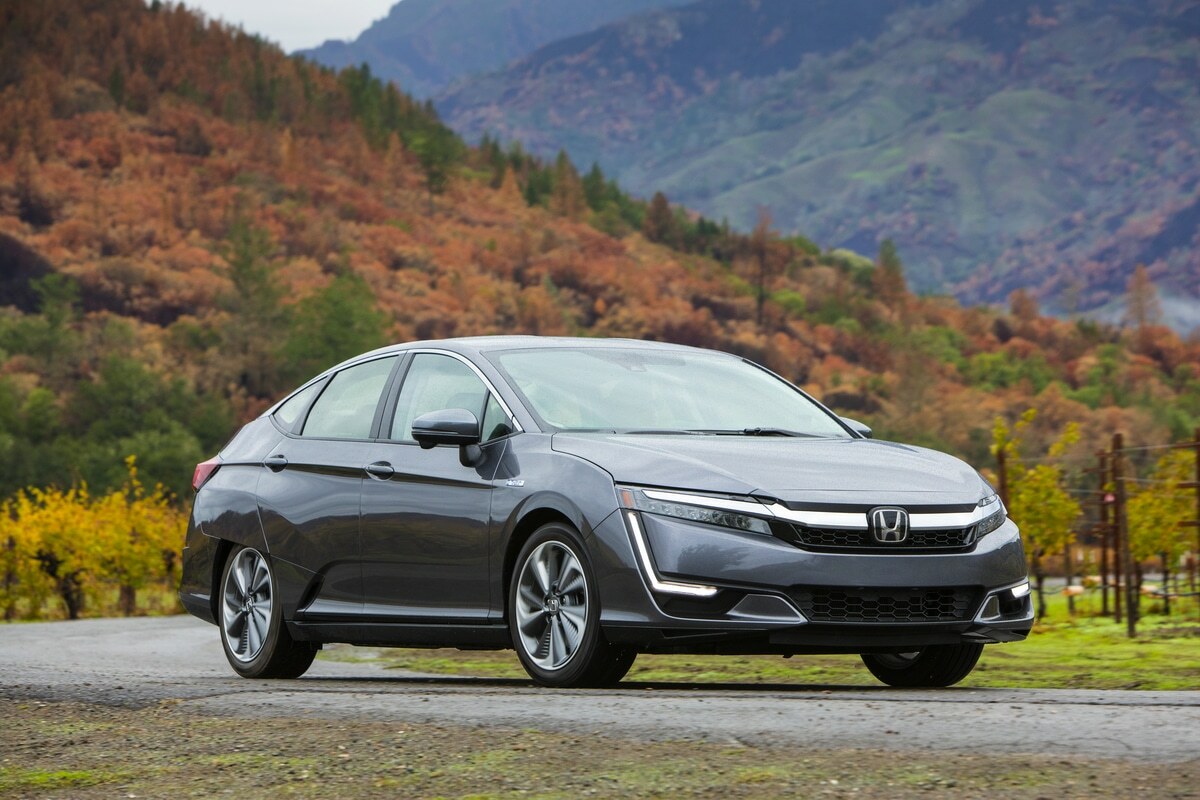 2018 Honda Clarity Plug-In Hybrid Review | PCMag