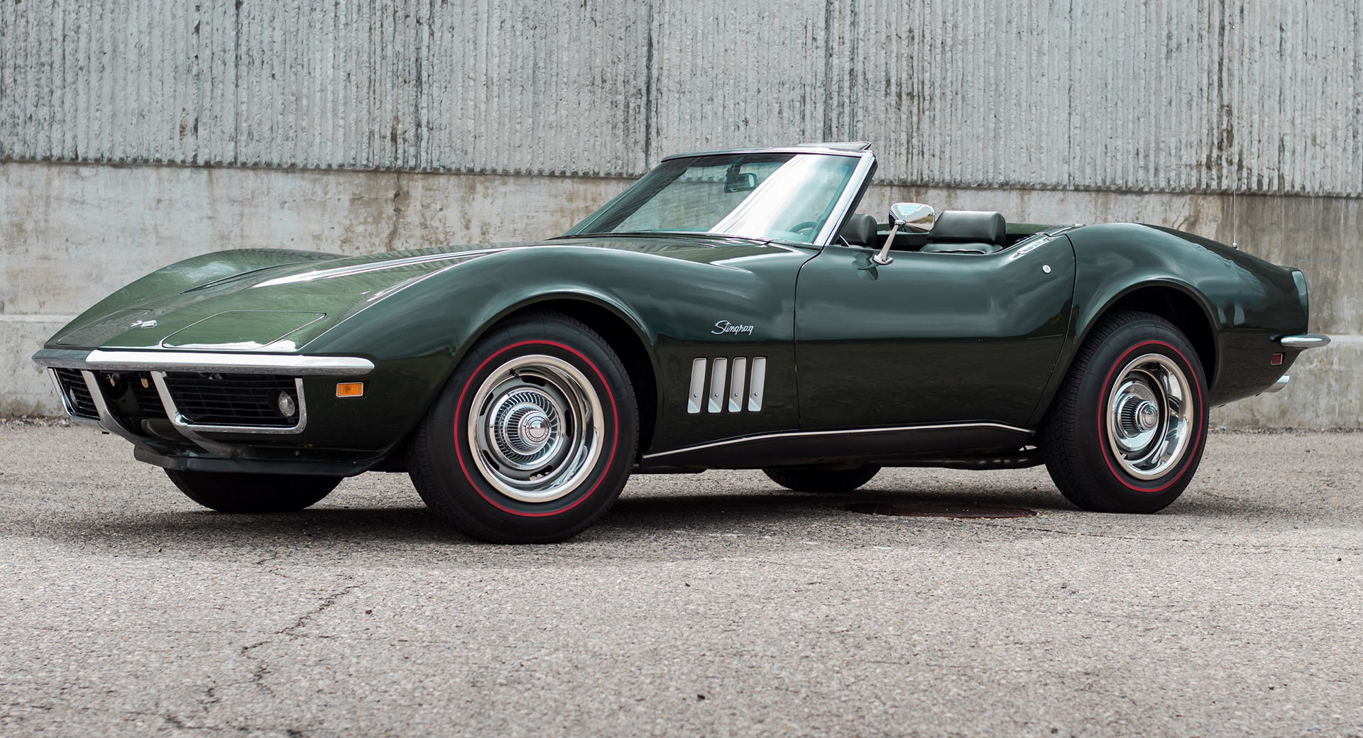At $40,000, Can This '69 Corvette Stingray Convince You To Spend Your  Green? | Carscoops