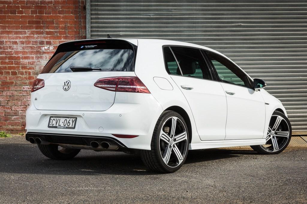 Volkswagen Golf R 2015 Review - carsales.com.au