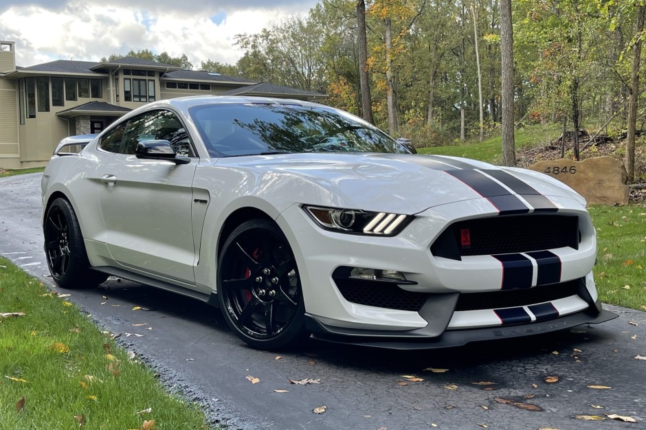 1,800-Mile 2020 Ford Mustang Shelby GT350R for sale on BaT Auctions - sold  for $95,500 on February 10, 2022 (Lot #65,510) | Bring a Trailer