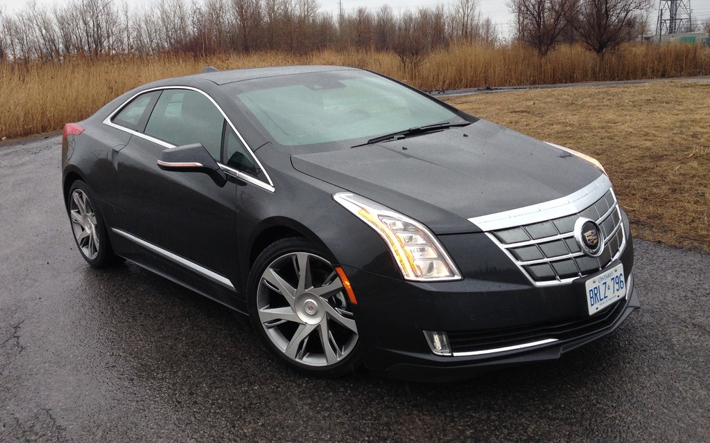 2014 Cadillac ELR – Rechargeable Beauty for the Affluent - The Car Guide