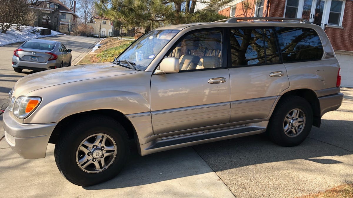 A Reader Just Offered Me This Fancy Toyota Land Cruiser (Lexus LX470) And I  Don't Know What To Do