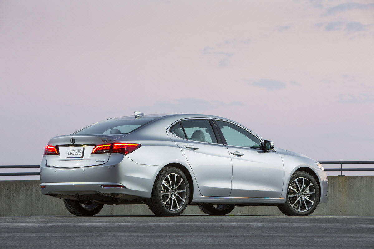 2015 Acura TLX 3.5L SH-AWD with Advance Package Review | PCMag