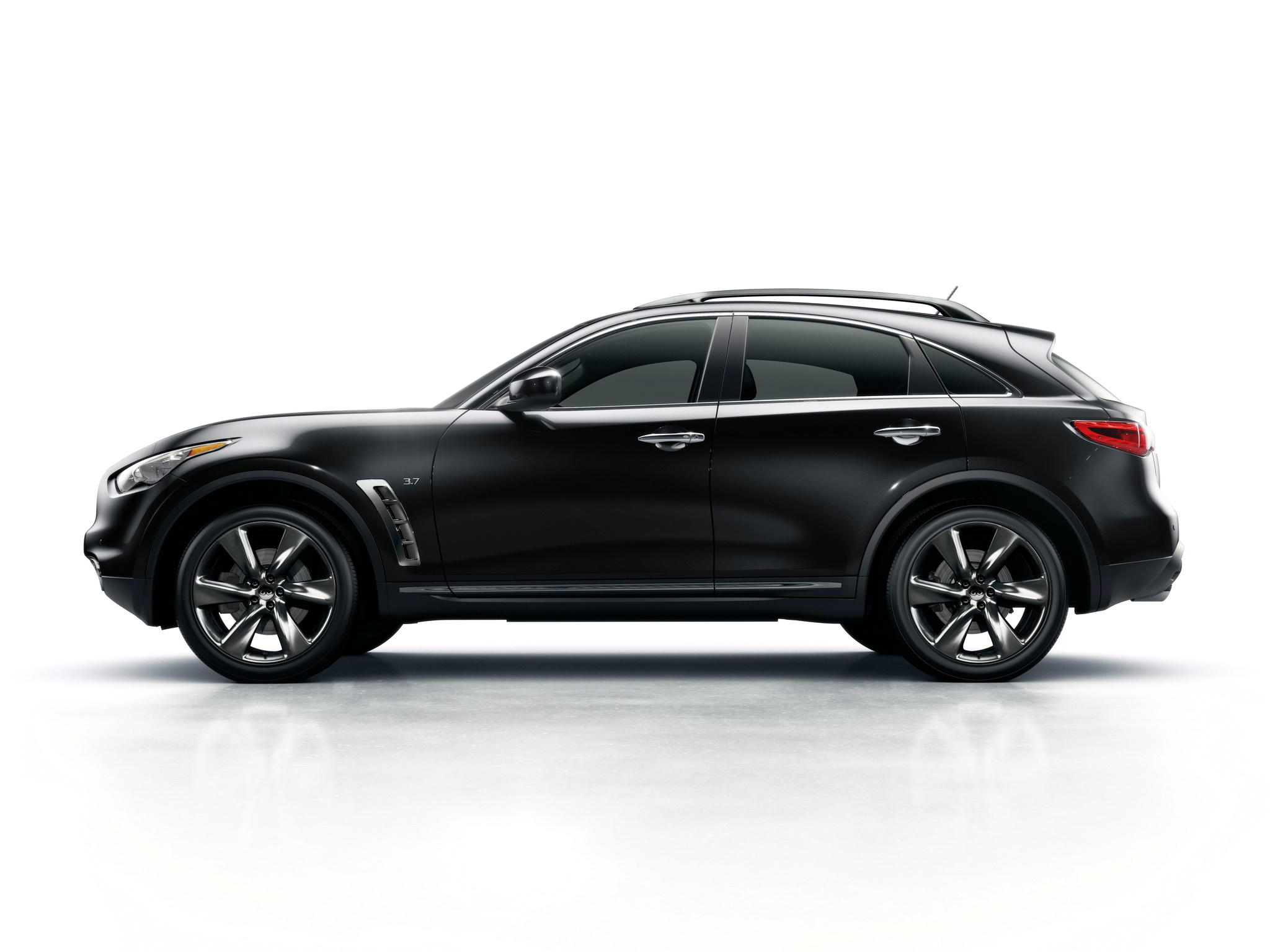 Infiniti QX70 Discontinued, Replacement Expected In 2021 Or 2022 -  autoevolution