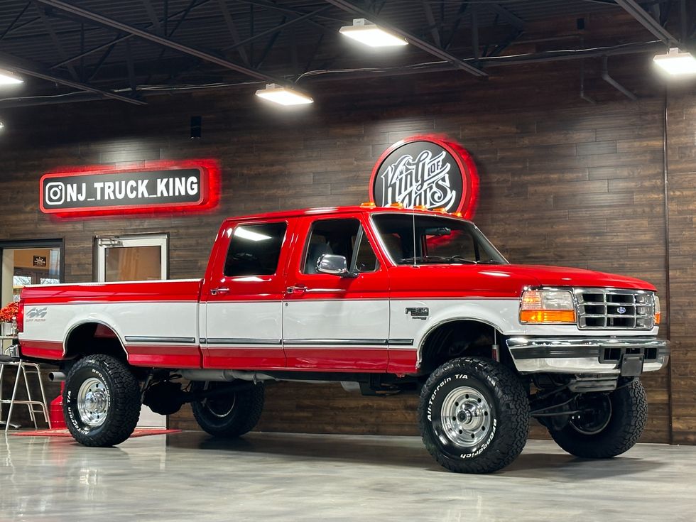 1997 Ford F-350 CCLB 4X4 7.3L DIESEL 4" LIFT KIT 35" BRG TIRES LIFTED 2  TONE 103K MILES | Westville New Jersey | King of Cars and Trucks