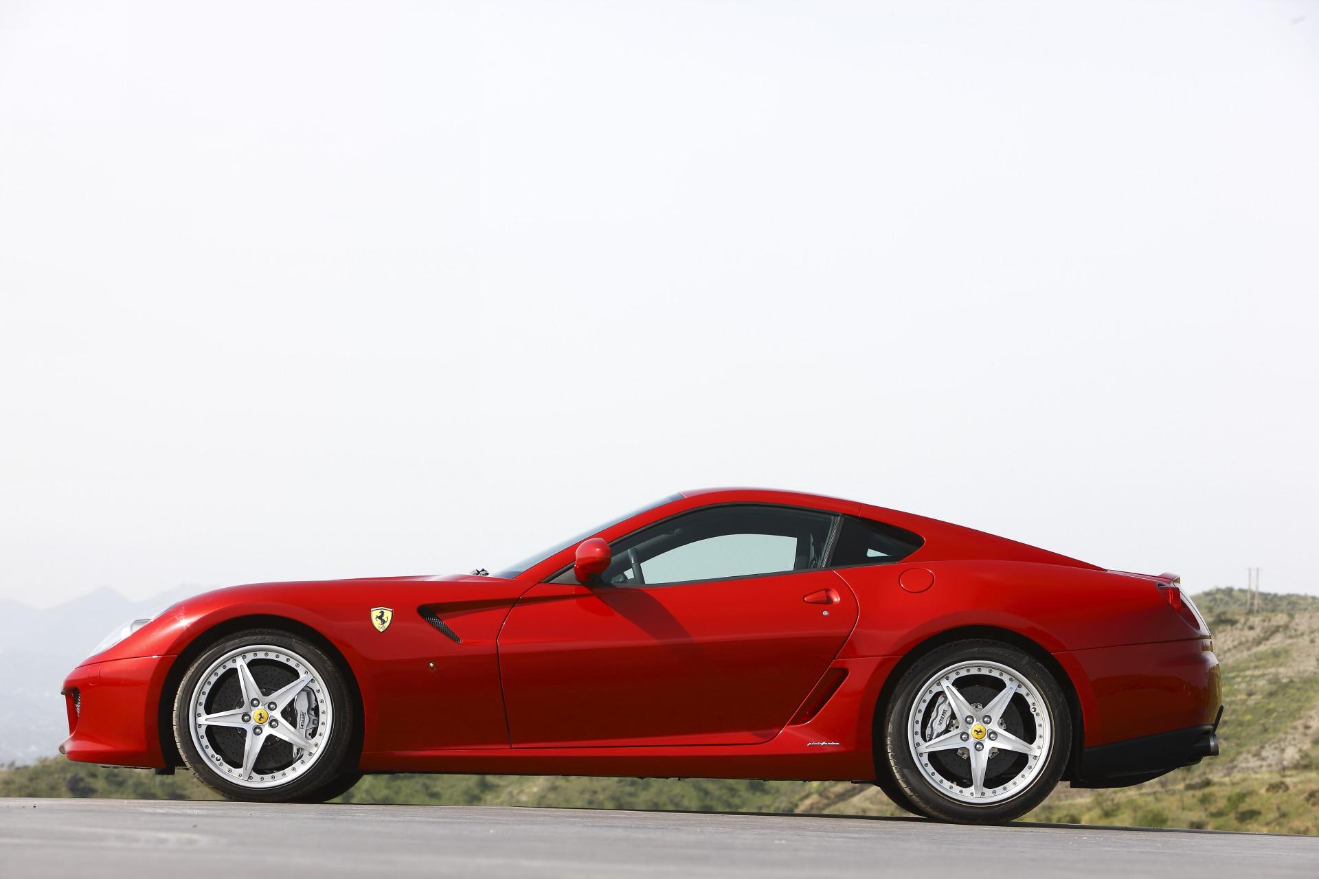 2010 Ferrari 599 GTB Fiorano News and Information