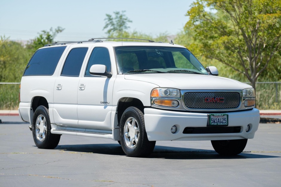 No Reserve: 29k-Mile 2006 GMC Yukon Denali for sale on BaT Auctions - sold  for $25,250 on September 9, 2022 (Lot #83,960) | Bring a Trailer