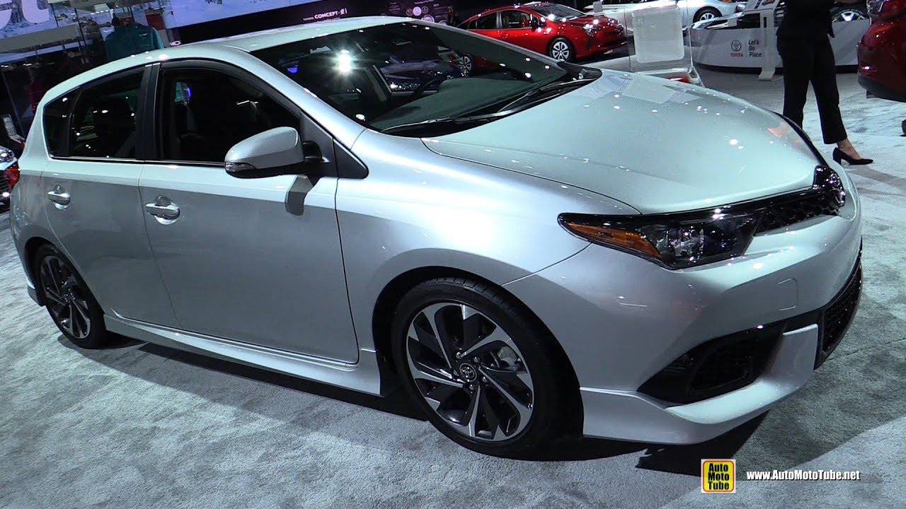 2018 Toyota Corolla iM - Exterior and Interior Walkaround - 2018 Detroit  Auto Show - YouTube