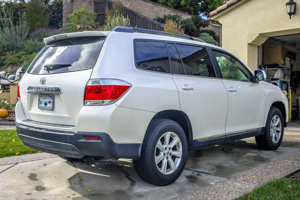 We upgrade the connectivity and the sound in this 2013 Toyota Highlander! —  Twelve Volt Technologies