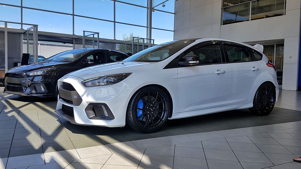 2017 Ford Focus RS review - Drive
