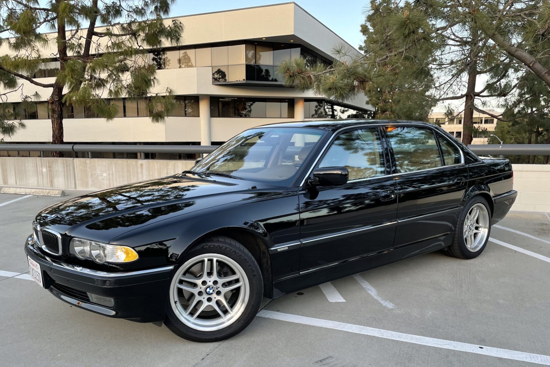 2001 BMW 750iL for sale on BaT Auctions - sold for $26,000 on April 1, 2021  (Lot #45,531) | Bring a Trailer