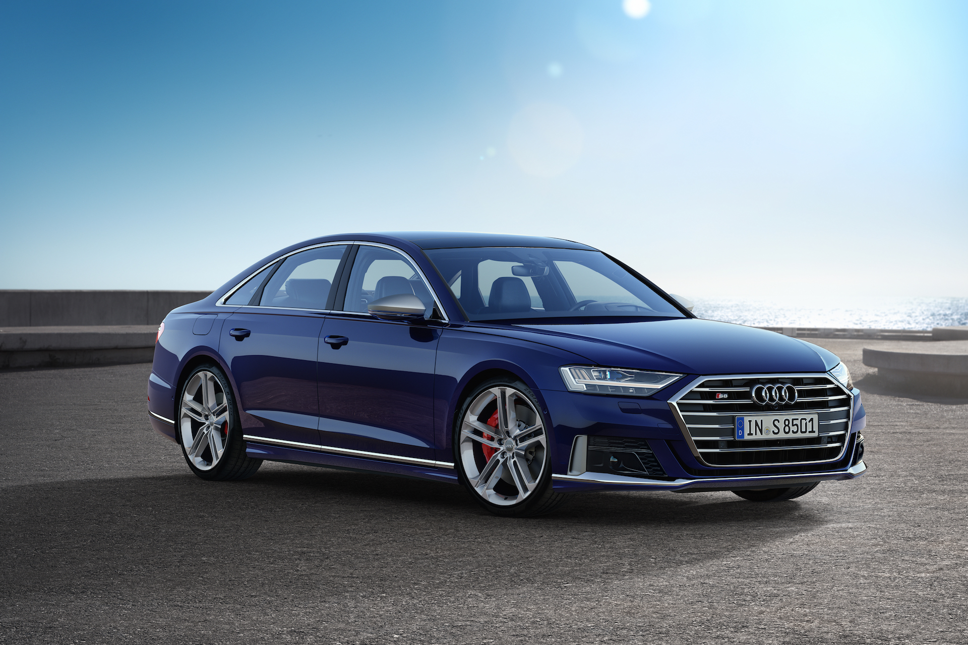 2020 Audi S8 revealed with 563 hp, the gamut of suspension technology