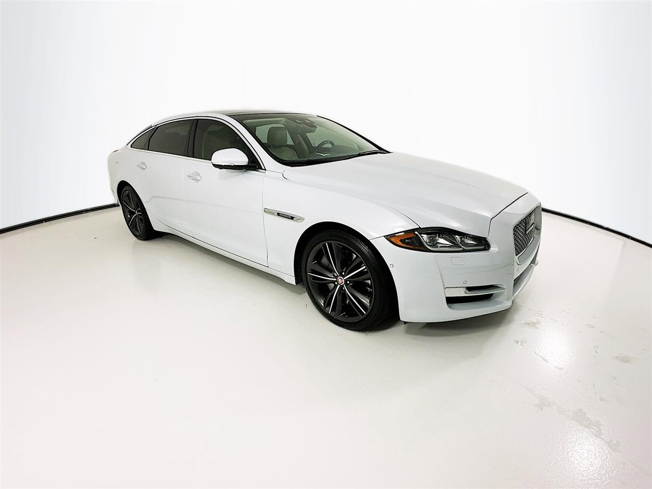 Used Jaguar XJ for Sale Right Now - Autotrader