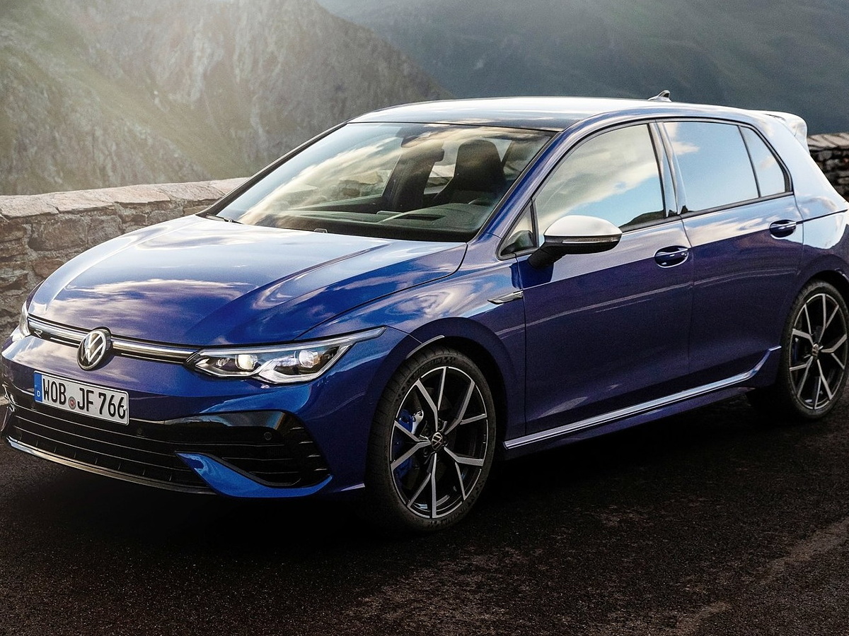 310bhp Volkswagen Golf R is the most powerful Golf ever - CarWale