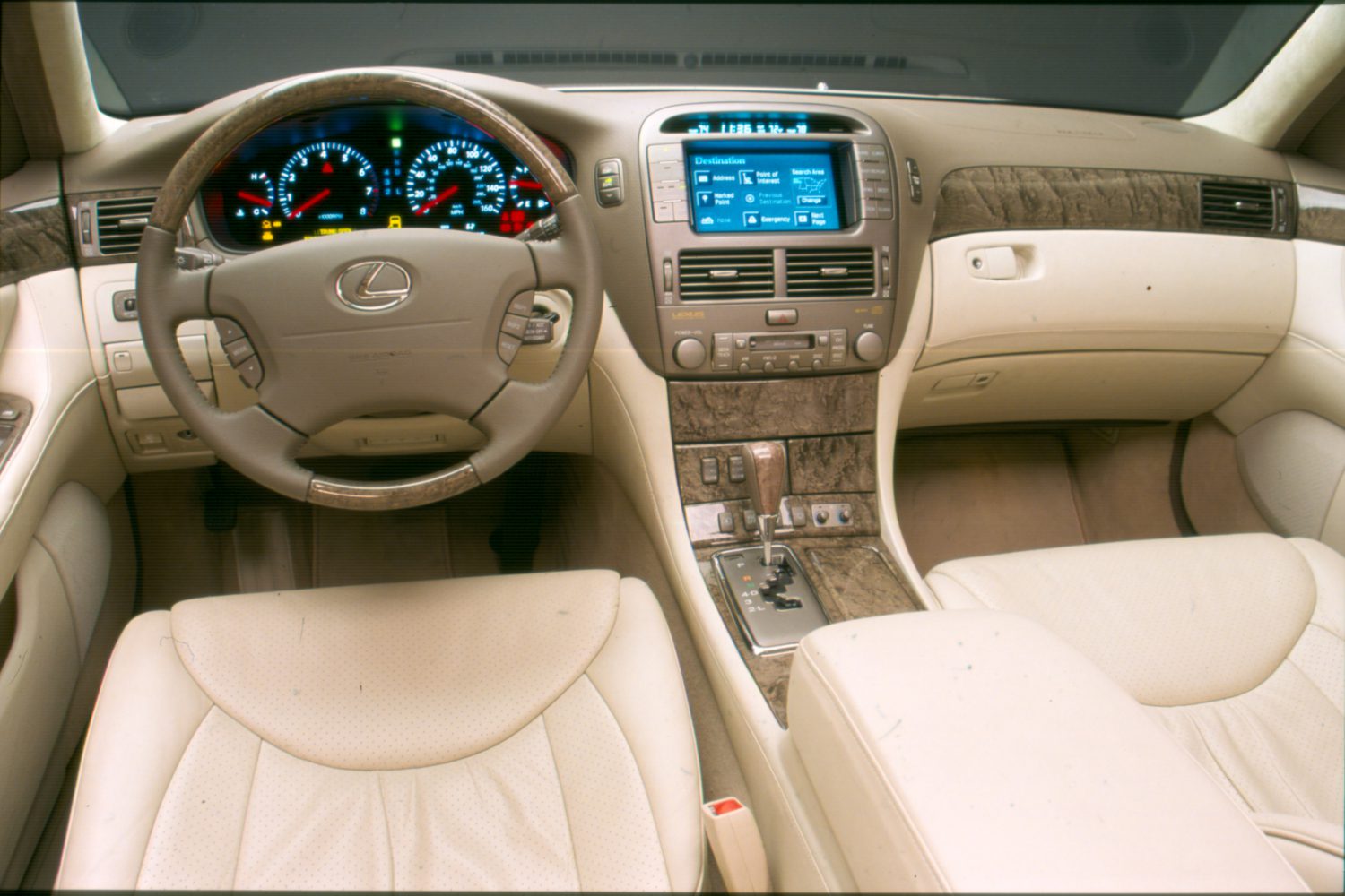 2001-2003 Lexus LS 430 interior 012 - Lexus USA Newsroom