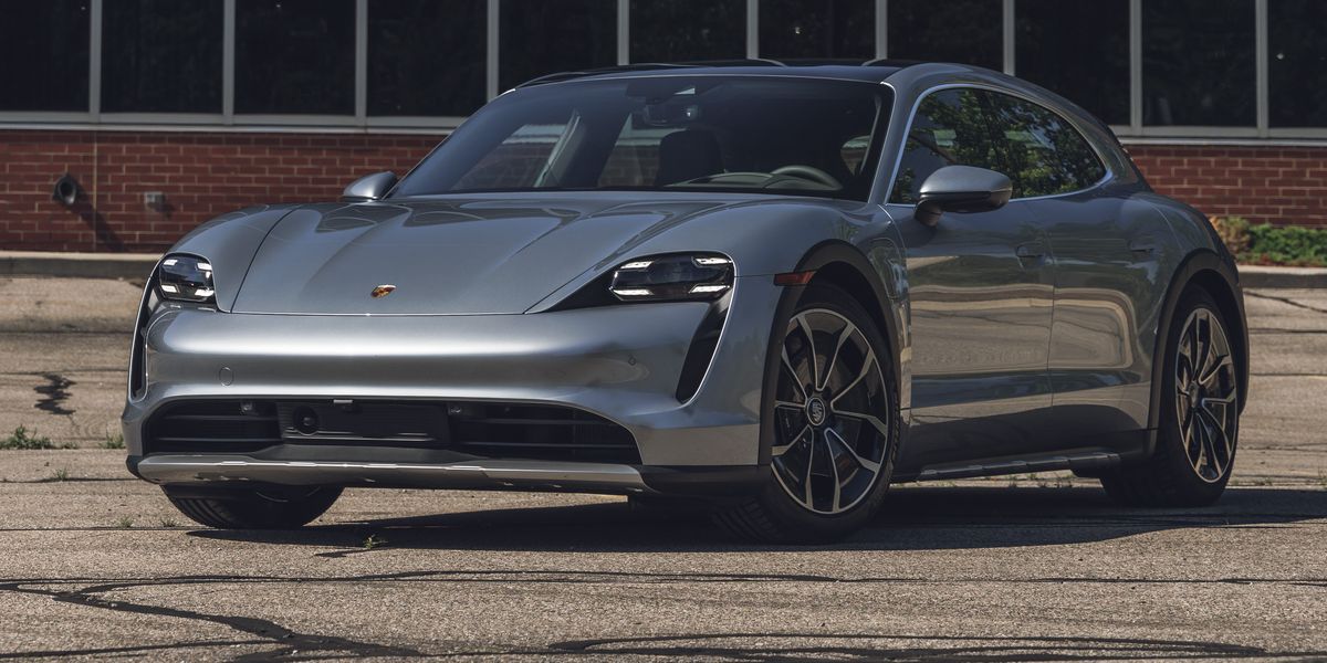 2023 Porsche Taycan Cross Turismo / Sport Turismo Review, Pricing, and Specs