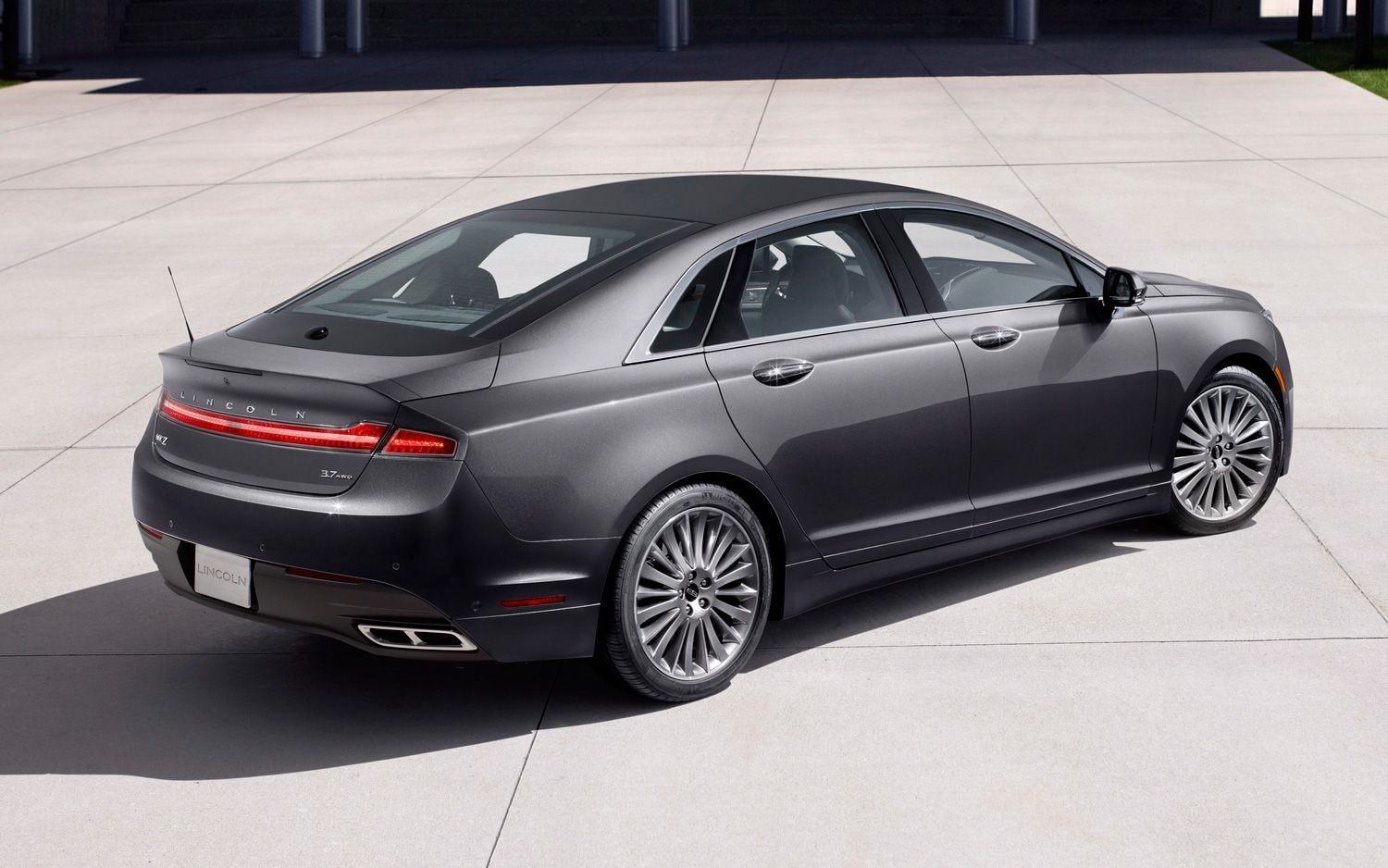 2013 Lincoln MKZ Online Configurator Includes Unconfirmed Pricing, Options