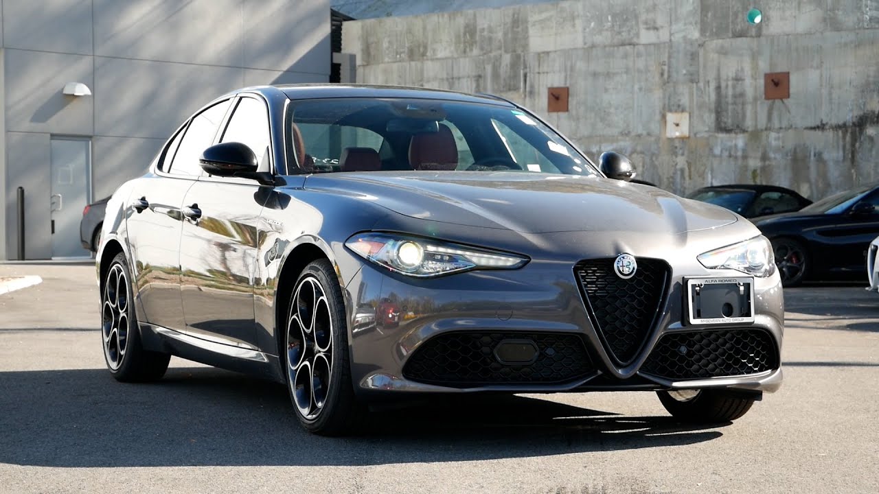 5 Reasons Why You Should Buy A 2022 Alfa Romeo Giulia - Quick Buyer's Guide  - YouTube