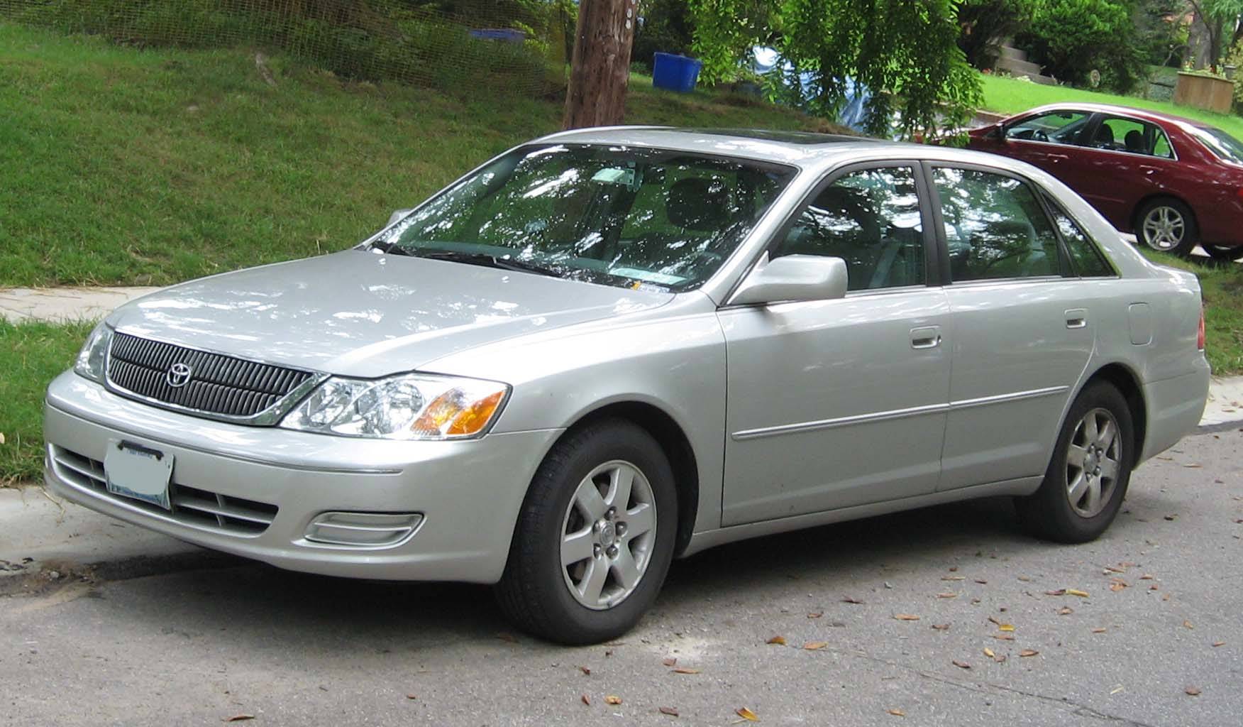 2004 Toyota Avalon XLS - Sedan 3.0L V6 auto w/Bench Seats