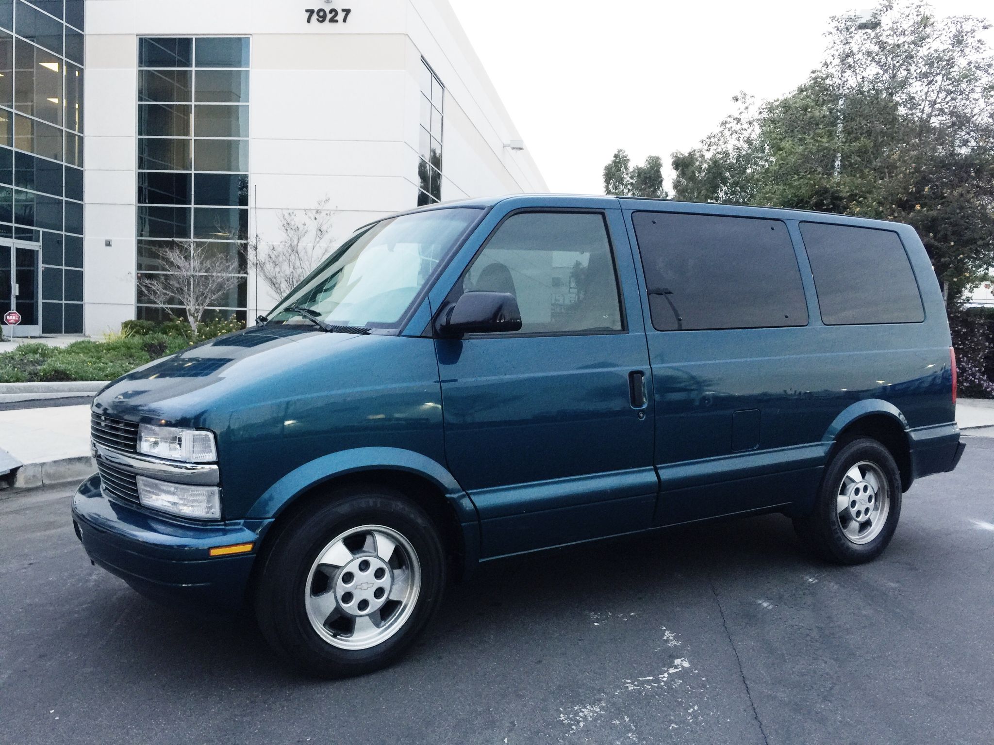 Used 2003 Chevrolet Astro Passenger at City Cars Warehouse Inc
