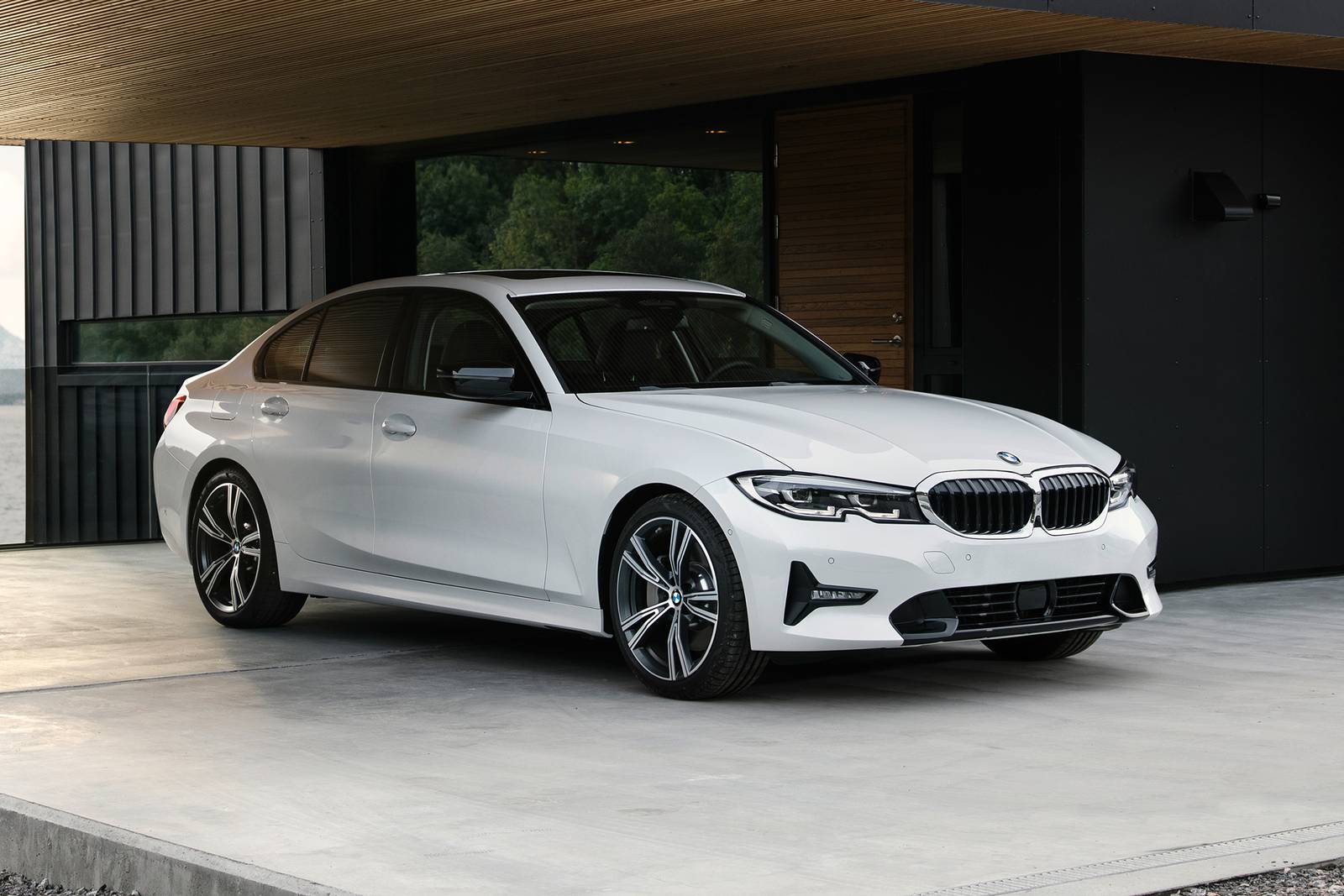 2019 BMW 3 Series Review & Ratings | Edmunds