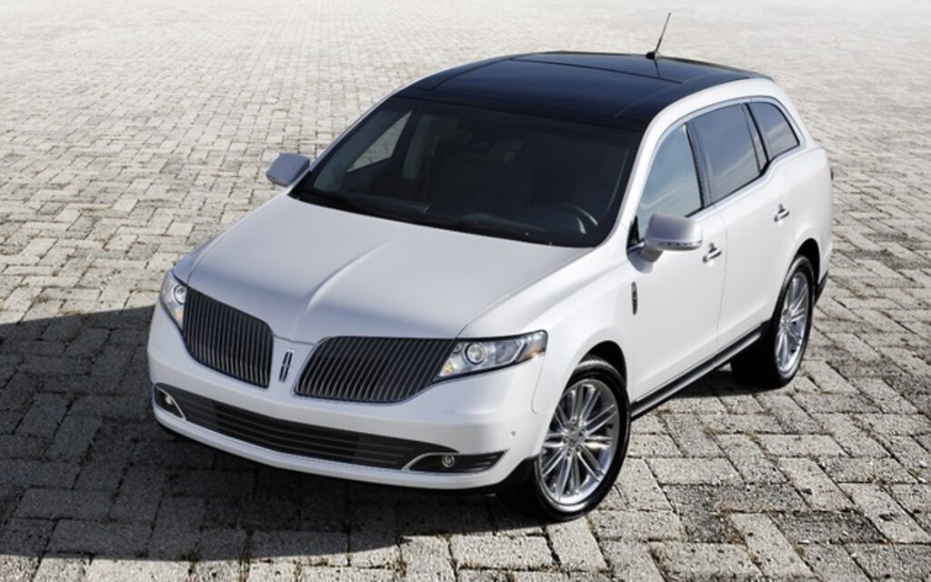 2015 Lincoln MKT - News, reviews, picture galleries and videos - The Car  Guide