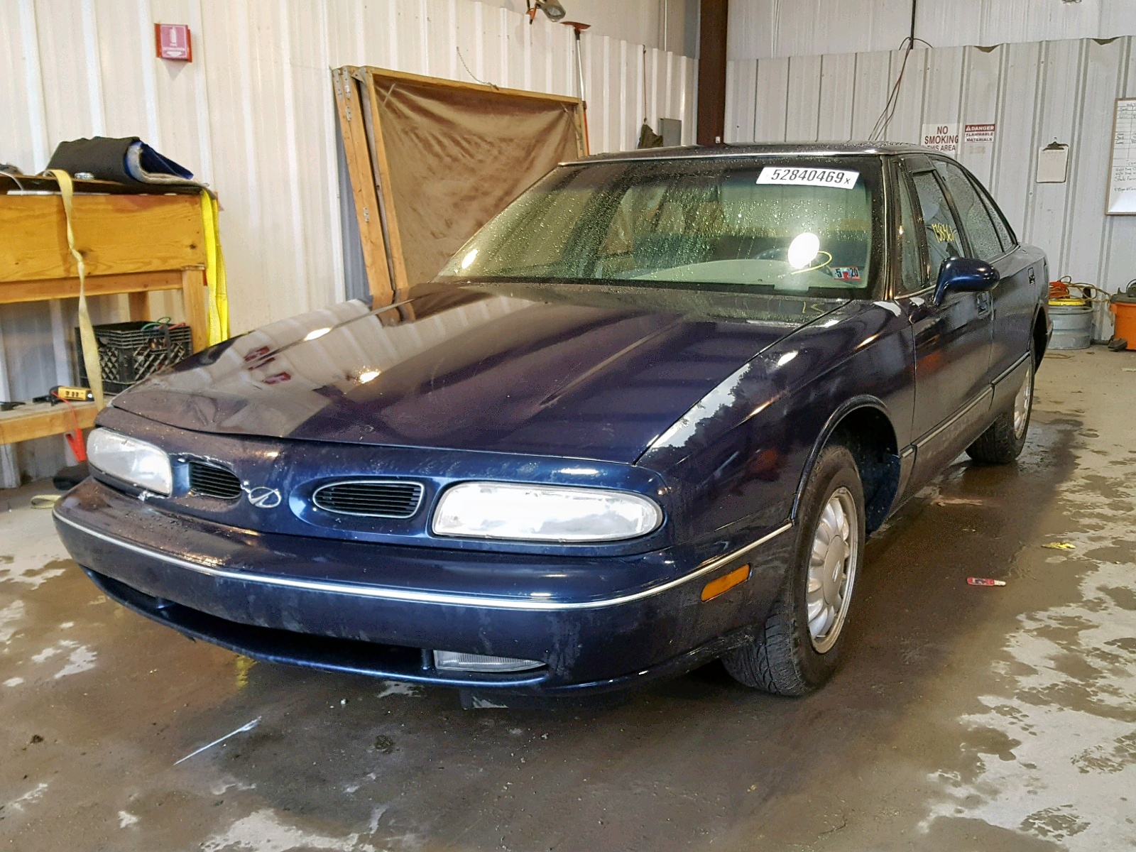 OLDSMOBILE 88 BASE 1999, 1G3HN52K1X4824379 — Auto Auction Spot