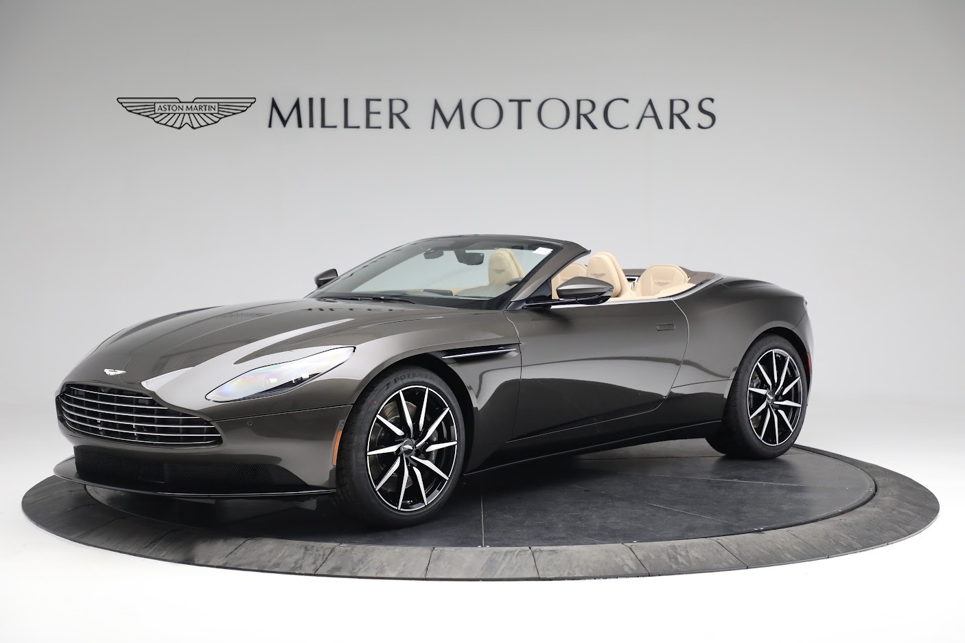 New 2022 Aston Martin DB11 Volante For Sale (Special Pricing) | Pagani of  Greenwich Stock #A1680