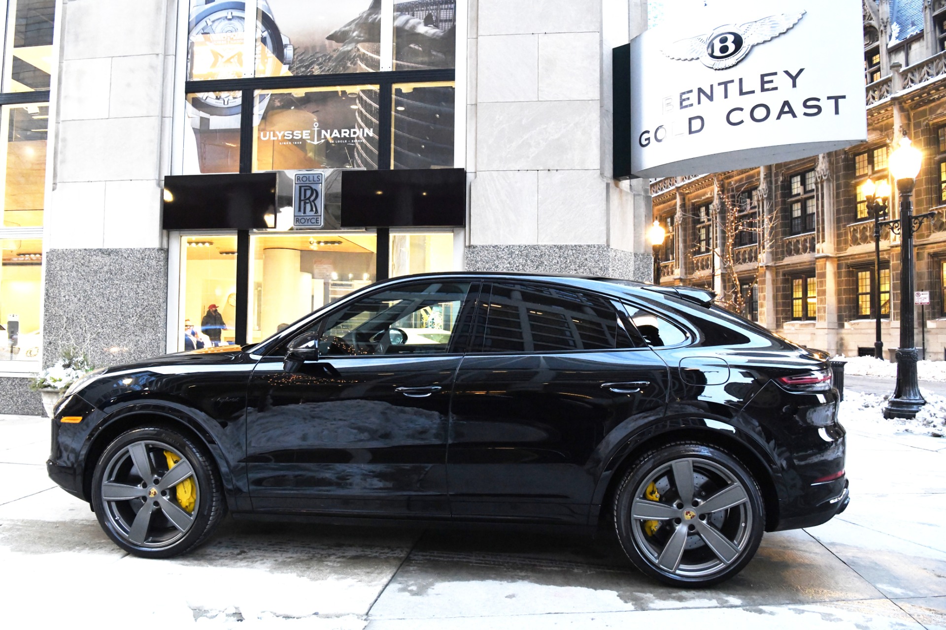Used 2020 Porsche Cayenne Turbo S E-Hybrid Coupe For Sale (Sold) | Bentley  Gold Coast Chicago Stock #GC3153