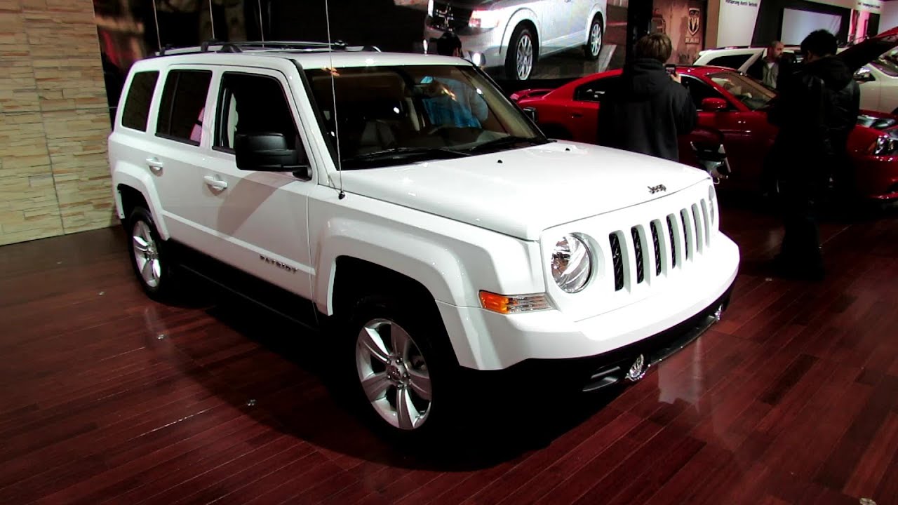 2012 Jeep Patriot Limited Exterior and Interior at 2012 Toronto Auto Show -  YouTube