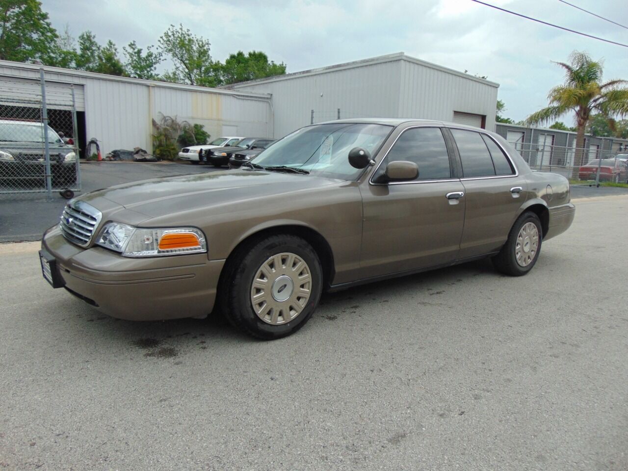 2003 Ford Crown Victoria For Sale - Carsforsale.com®