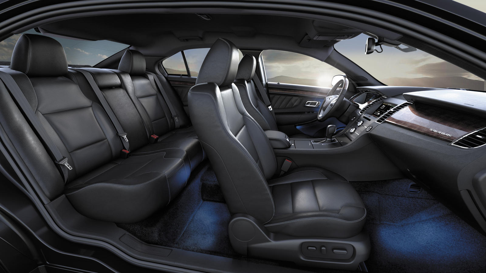 2019 Ford Taurus Interior Dimensions: Seating, Cargo Space & Trunk Size -  Photos | CarBuzz