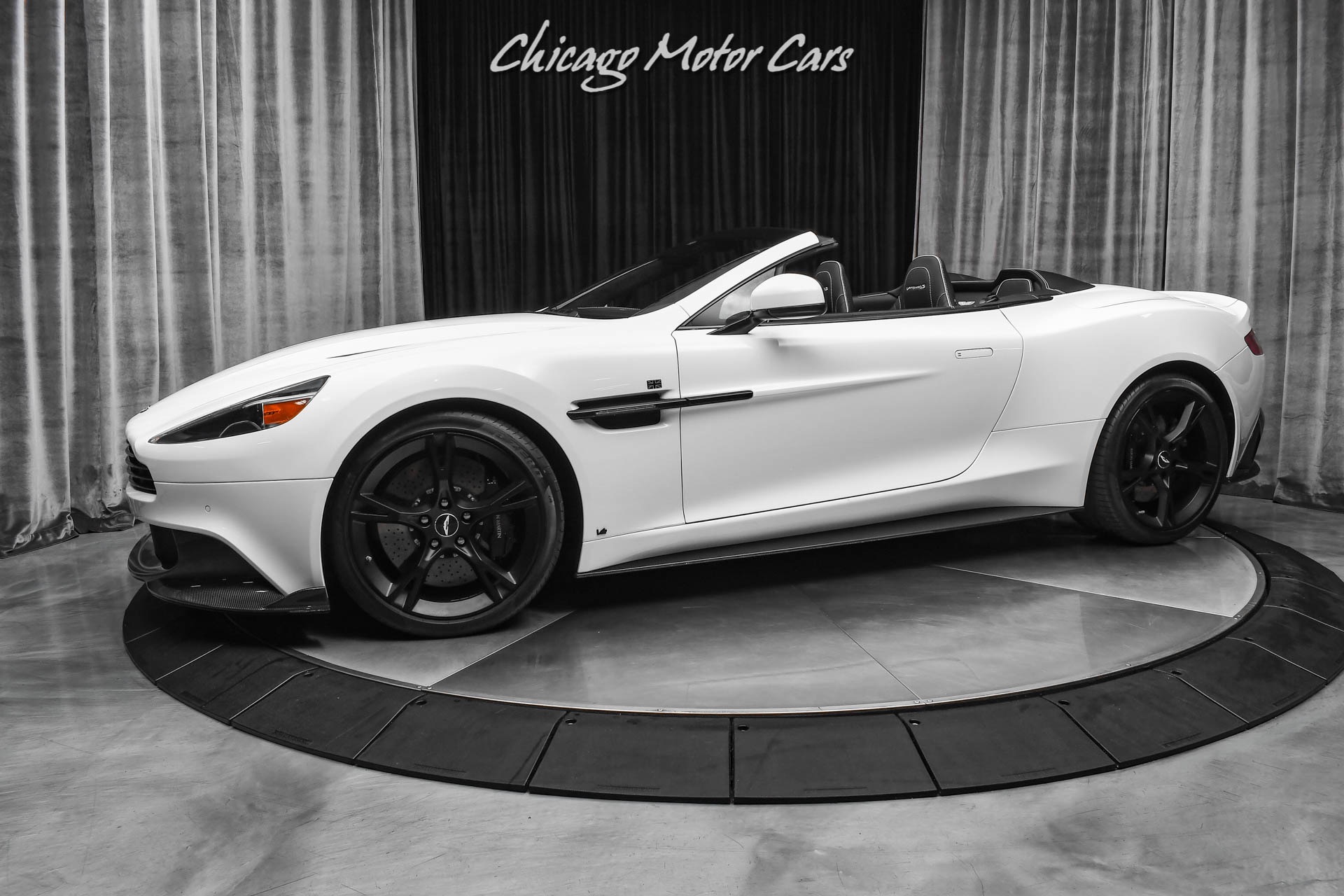 Used 2018 Aston Martin Vanquish S Volante $349k MSRP! Loaded with Carbon  Fiber! Only 6400 Miles! For Sale (Special Pricing) | Chicago Motor Cars  Stock #18262A