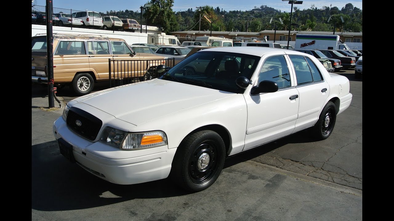 2008 Ford Crown Victoria P-71 P71 Police Intercepter Cop Car - YouTube