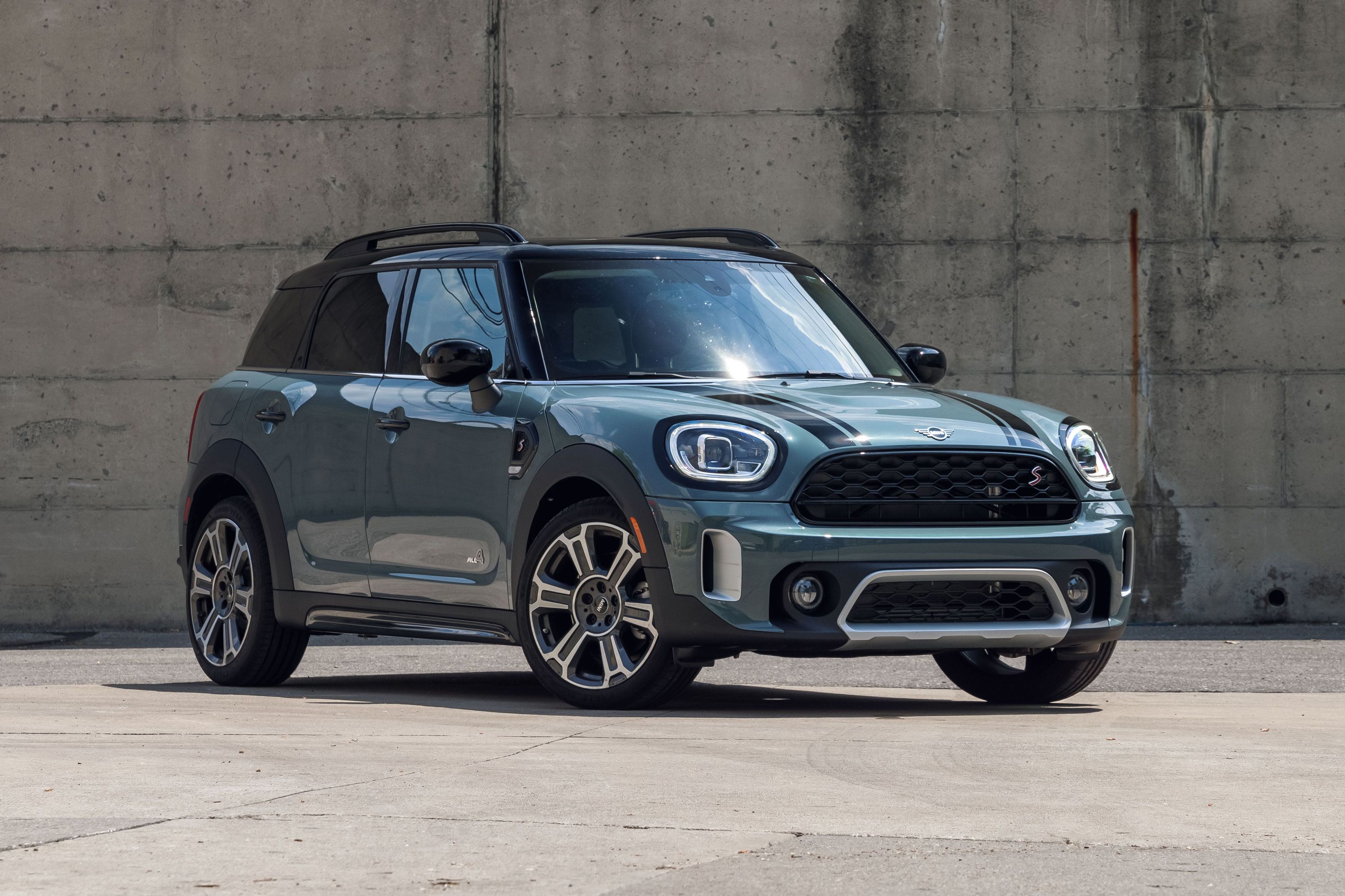 2021 Mini Cooper Countryman Review, Pricing, and Specs