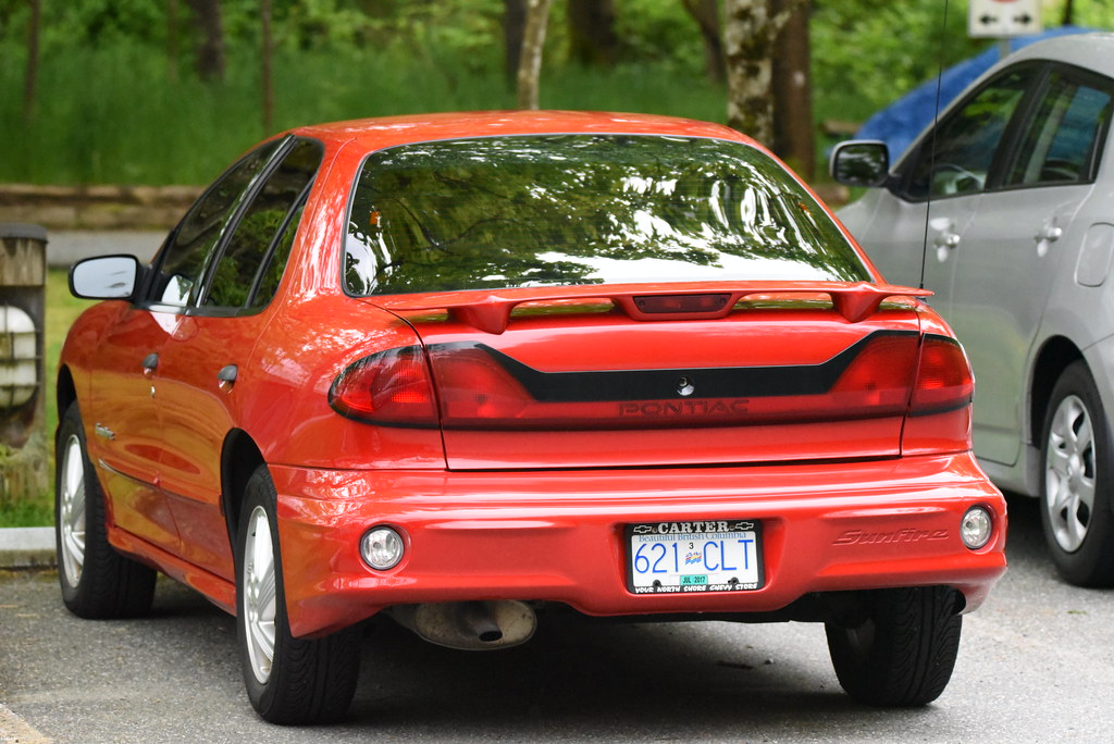 2005 Pontiac Sunfire SL | The Pontiac Sunfire is an automobi… | Flickr