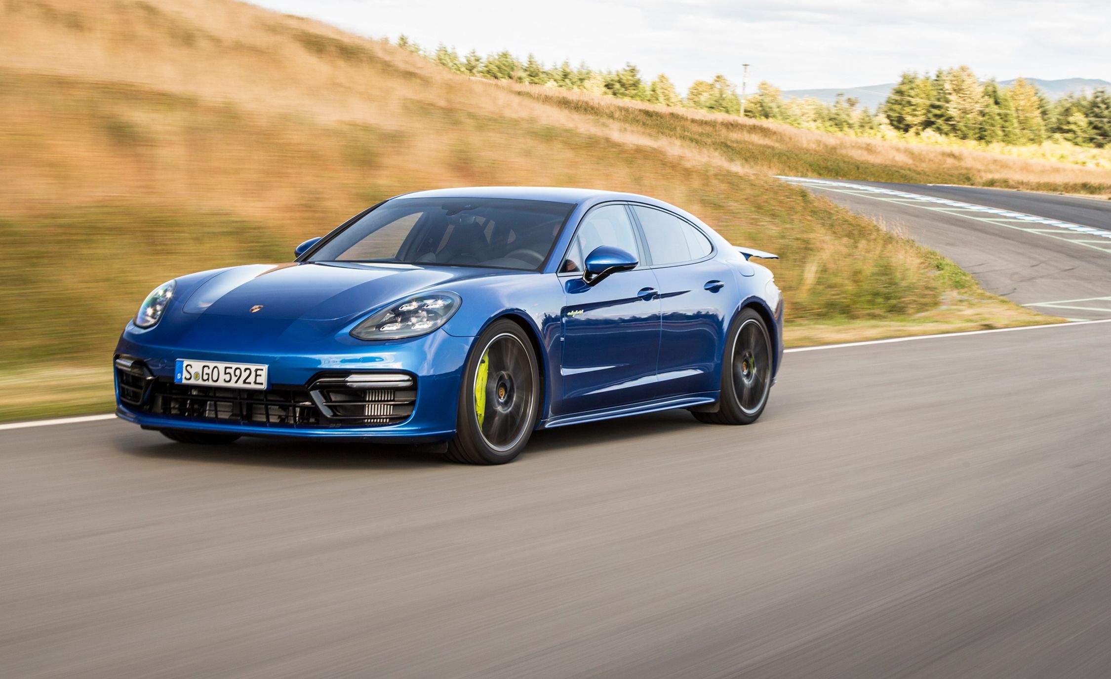 2018 Porsche Panamera Turbo S E-Hybrid First Drive | Review | Car and Driver