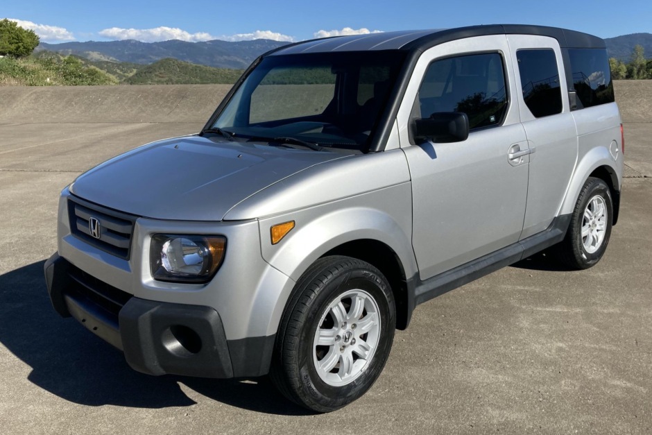 2007 Honda Element EX 4WD 5-Speed for sale on BaT Auctions - closed on July  2, 2022 (Lot #77,641) | Bring a Trailer