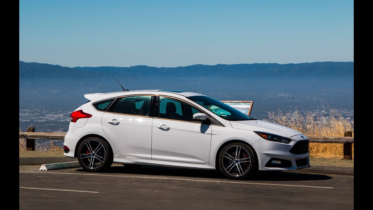 2015 Ford Focus ST review: The Near-Perfect $25,000 Hot Hatch? - YouTube