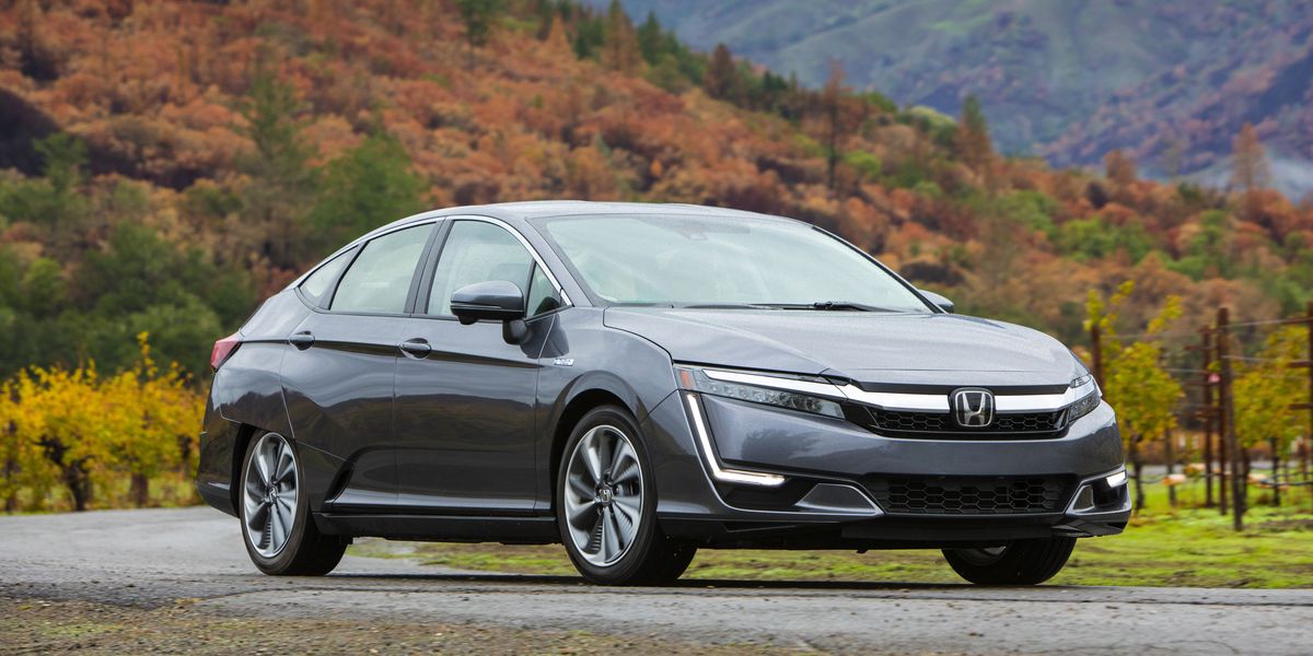 2021 Honda Clarity Review, Pricing, and Specs