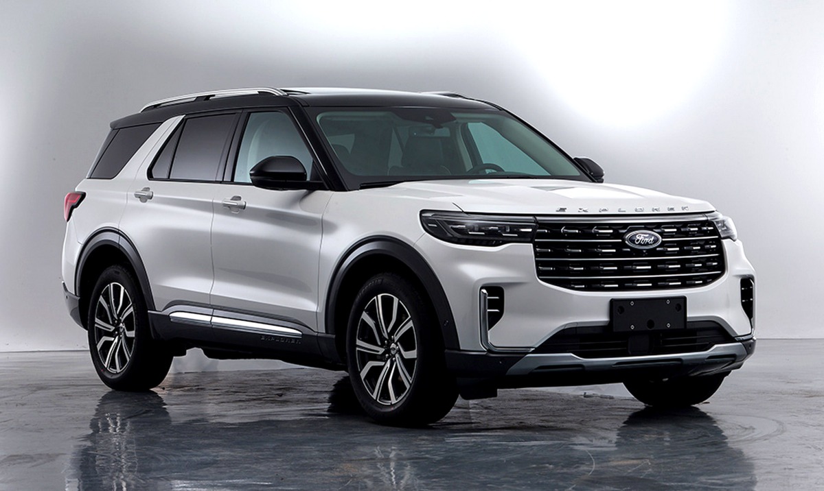 The 2024 Ford Explorer Is Gaining Spicy Updates