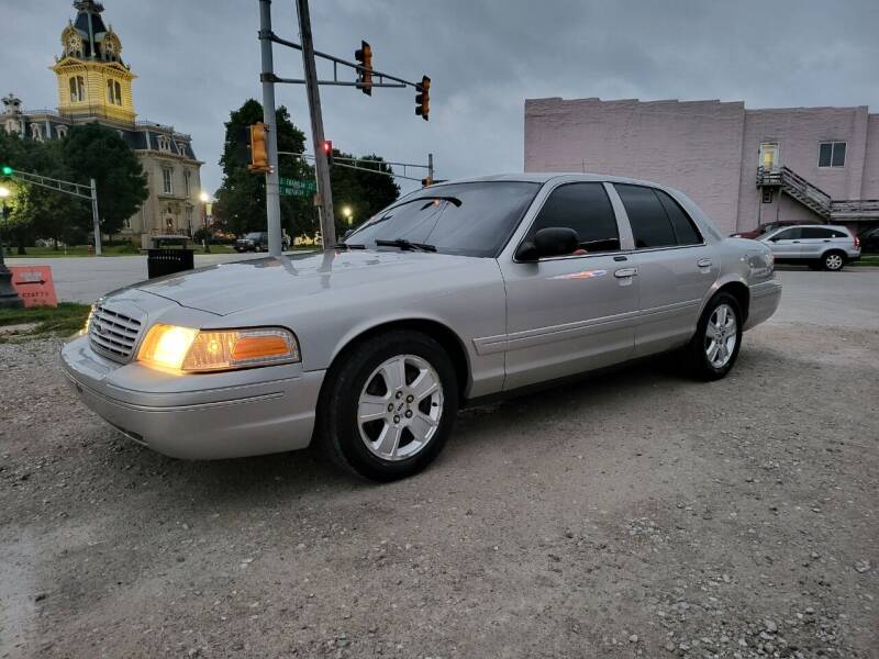 2005 Ford Crown Victoria For Sale In New Rochelle, NY - Carsforsale.com®