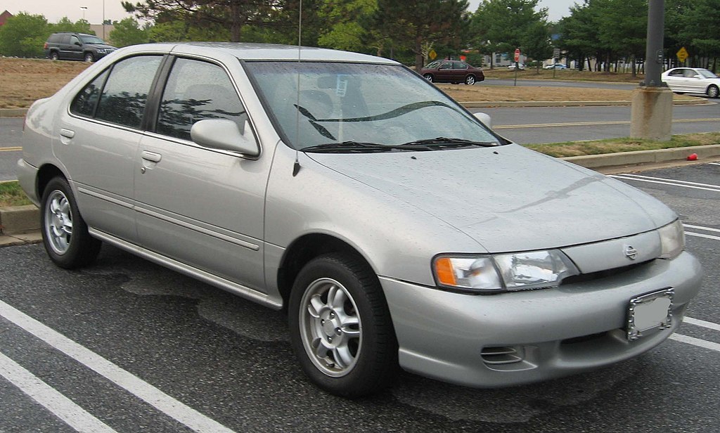 File:1999-Nissan-Sentra.jpg - Wikimedia Commons
