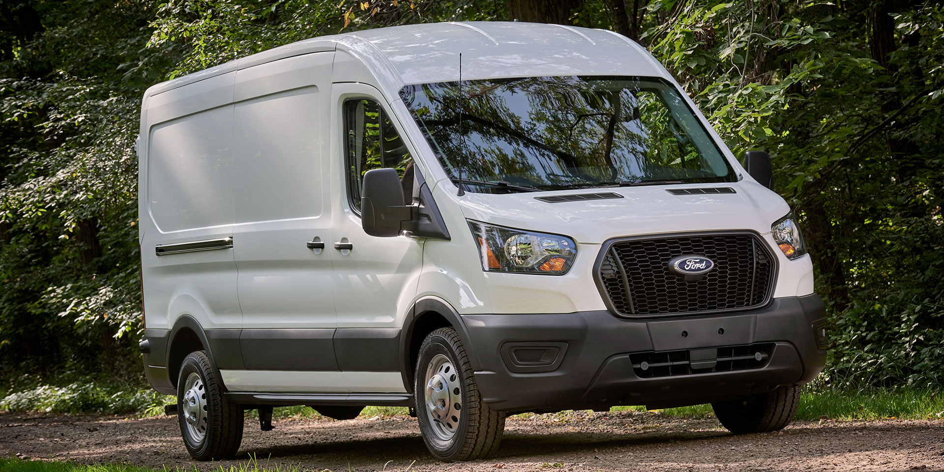 2023 - Ford - Transit - Vehicles on Display | Chicago Auto Show