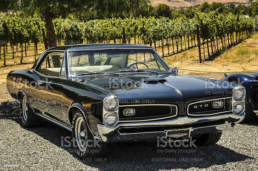 Classic 1965 Pontiac Gto Stock Photo - Download Image Now - Pontiac, 1965,  Blue - iStock