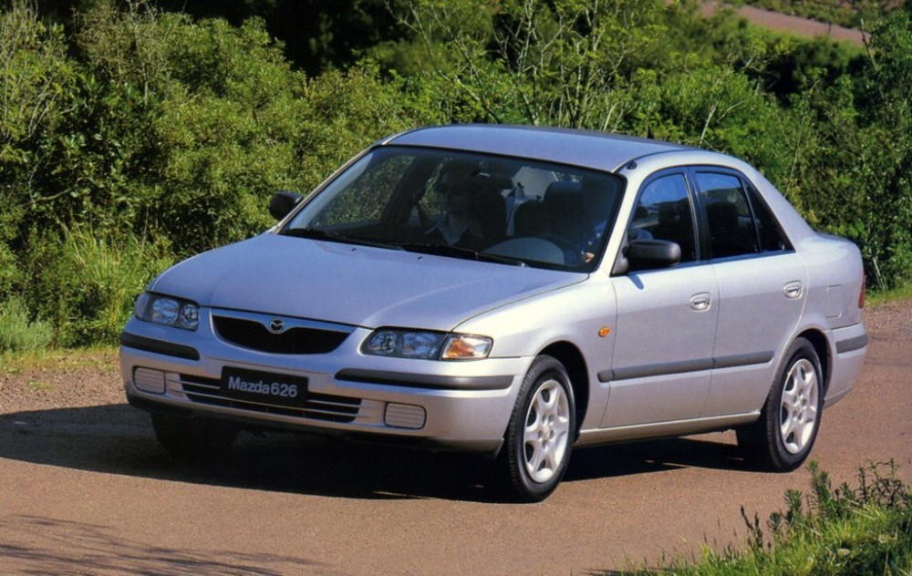 Mazda 626 1997 Sedan (1997, 1998, 1999) reviews, technical data, prices