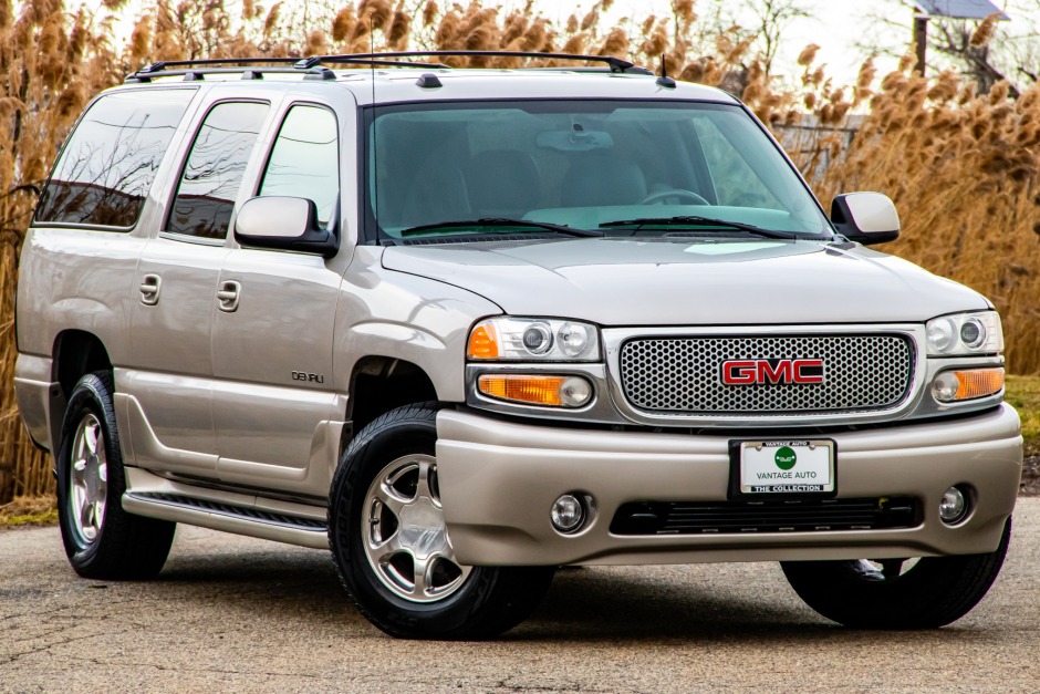 No Reserve: 37k-Mile 2004 GMC Yukon XL Denali for sale on BaT Auctions -  sold for $23,750 on February 14, 2023 (Lot #98,455) | Bring a Trailer