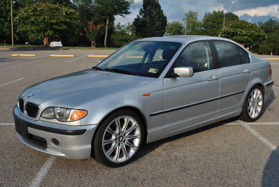 2002 BMW 330i 5-Speed for sale on BaT Auctions - sold for $8,500 on  November 14, 2018 (Lot #14,049) | Bring a Trailer